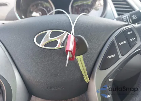 2016 Hyundai Elantra Se from USA, damaged, VIN 5NPDH4AE1GH729181